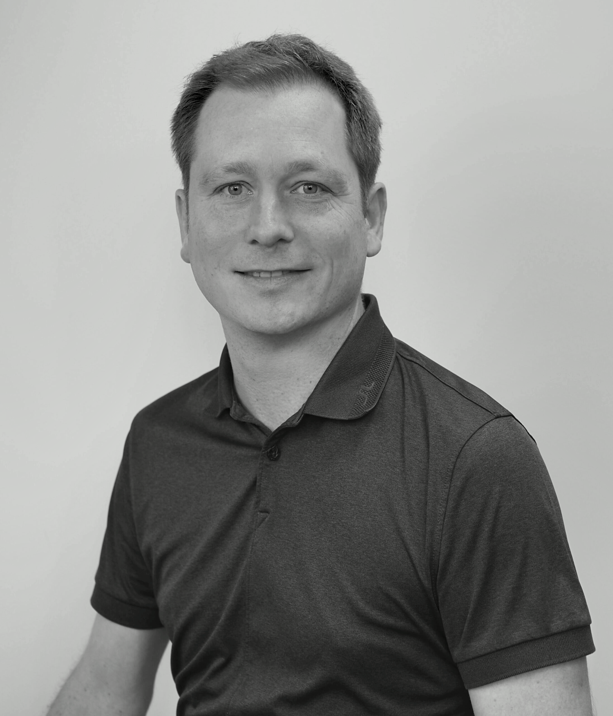 Dr-Maxime-Rollet-Implantologie-Omnipratique-Parodontologie-fotor