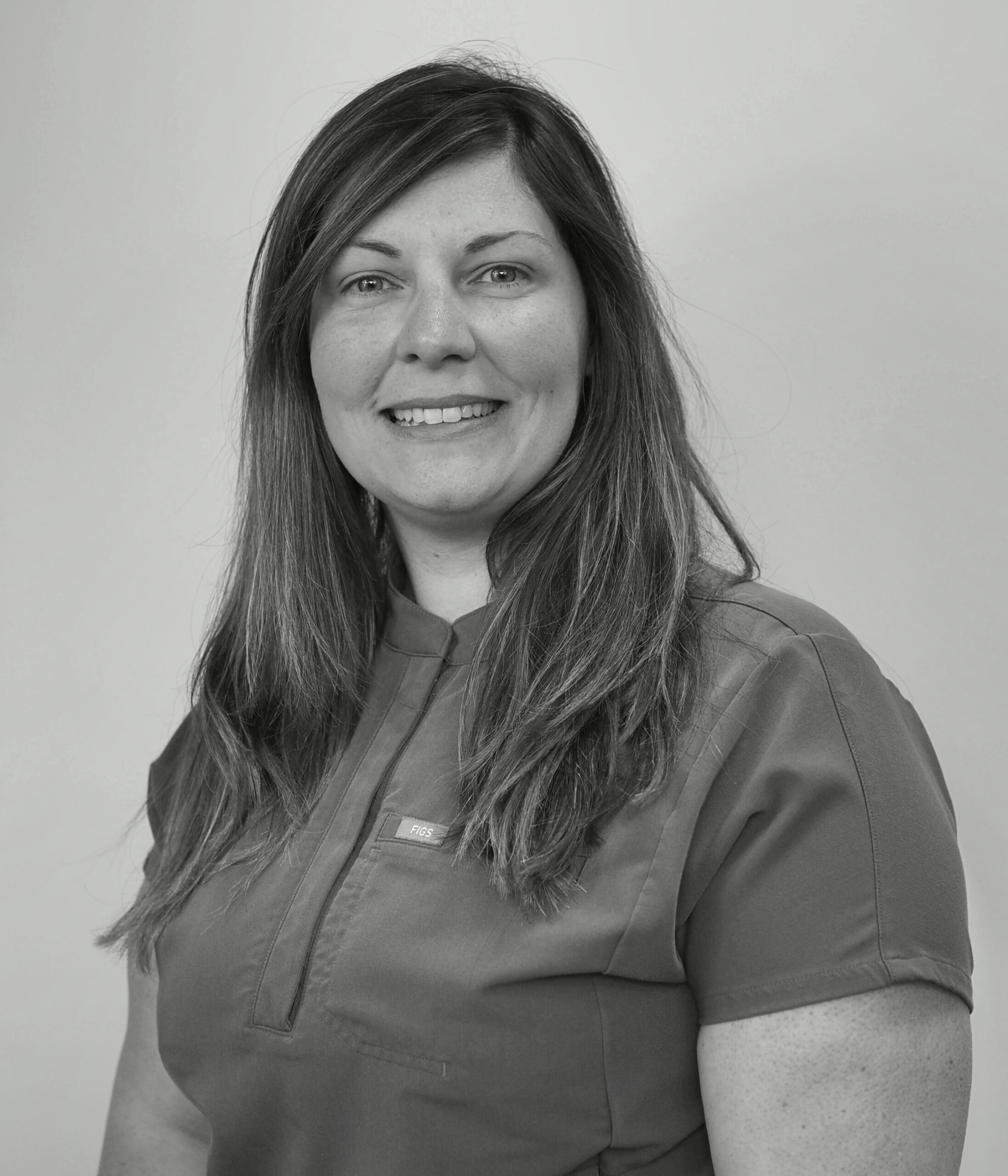 Lucie-Assistante-dentaire-fotor