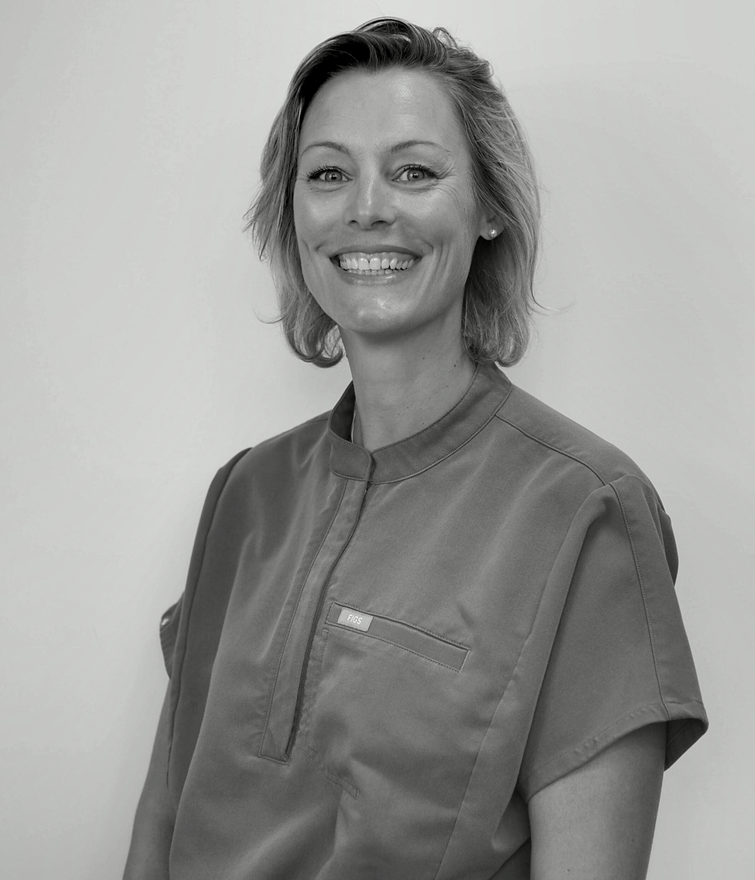 Nathalie-Assistante-dentaire-fotor